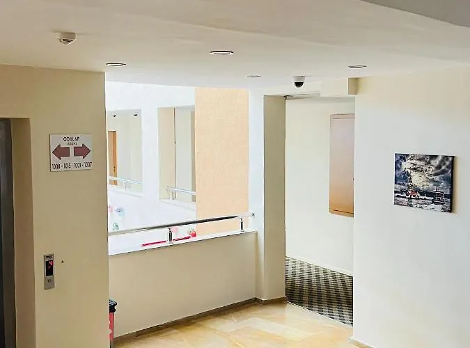 Selahaddin Eyyubi Uygulama 2* 이스탄불