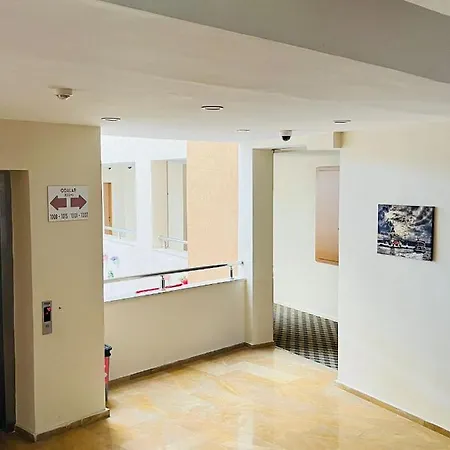 Selahaddin Eyyubi Uygulama 2* Стамбул