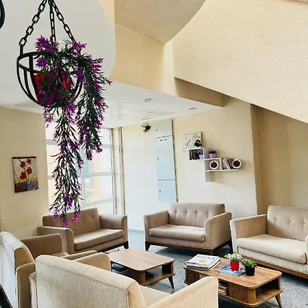 Selahaddin Eyyubi Uygulama Hotel Estambul